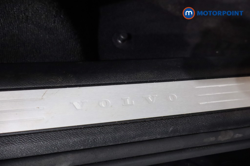 Volvo Xc60 Momentum Automatic Diesel SUV - Stock Number (1567026) - 22nd supplementary image