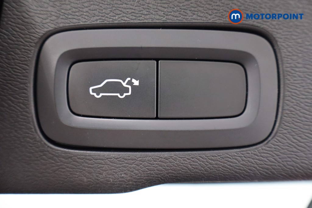 Volvo Xc60 Momentum Automatic Diesel SUV - Stock Number (1567026) - 38th supplementary image