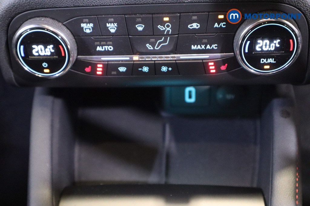 Ford Focus St-Line X Manual Petrol Hatchback - Stock Number (1567104) - 20th supplementary image