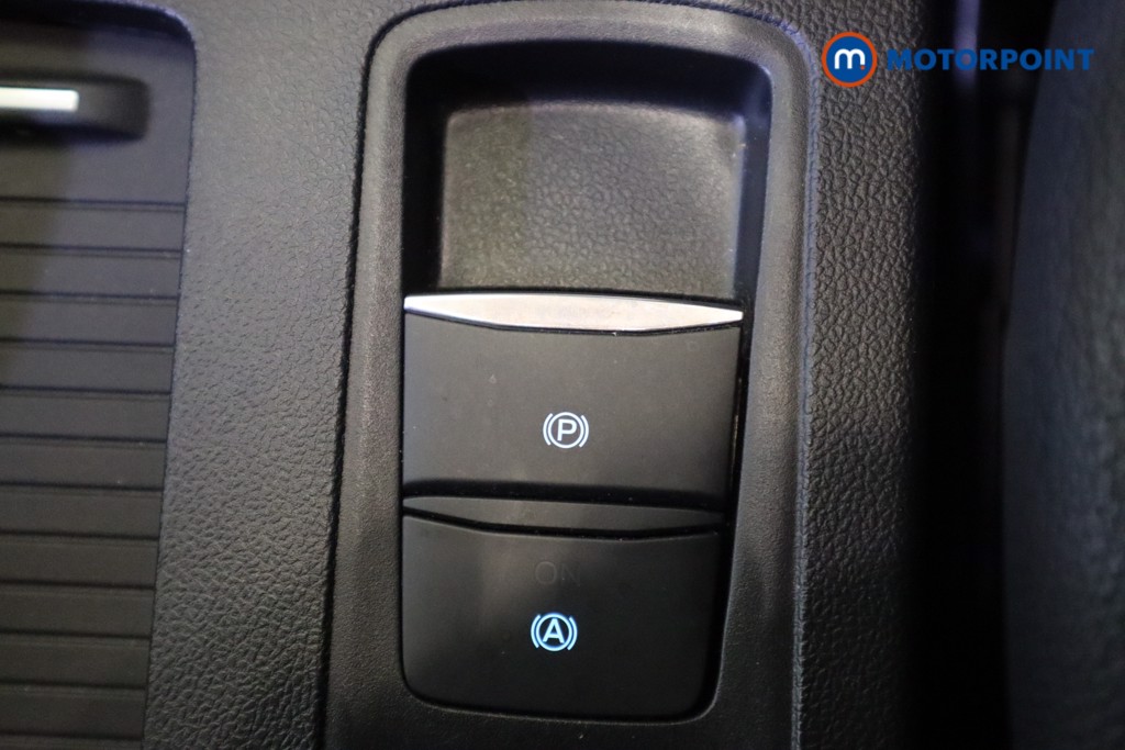 Ford Focus St-Line X Manual Petrol Hatchback - Stock Number (1567104) - 23rd supplementary image