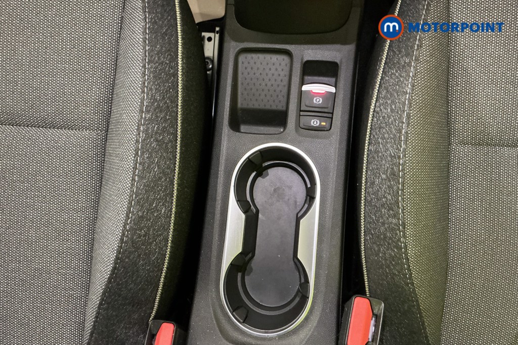 Renault Captur Techno Automatic Petrol-Electric Hybrid SUV - Stock Number (1567211) - 9th supplementary image