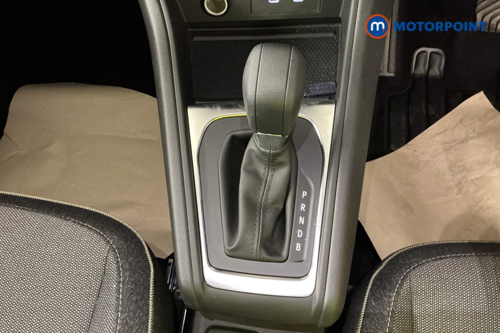 Renault Captur Techno Automatic Petrol-Electric Hybrid SUV - Stock Number (1567211) - 12th supplementary image