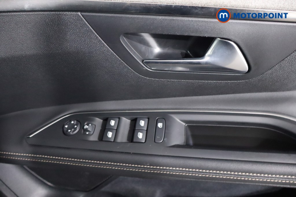Peugeot 5008 GT Automatic Diesel SUV - Stock Number (1567335) - 23rd supplementary image