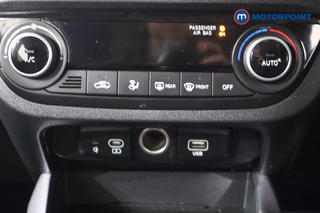 Hyundai I10 Premium Automatic Petrol Hatchback - Stock Number (1567352) - 4th supplementary image