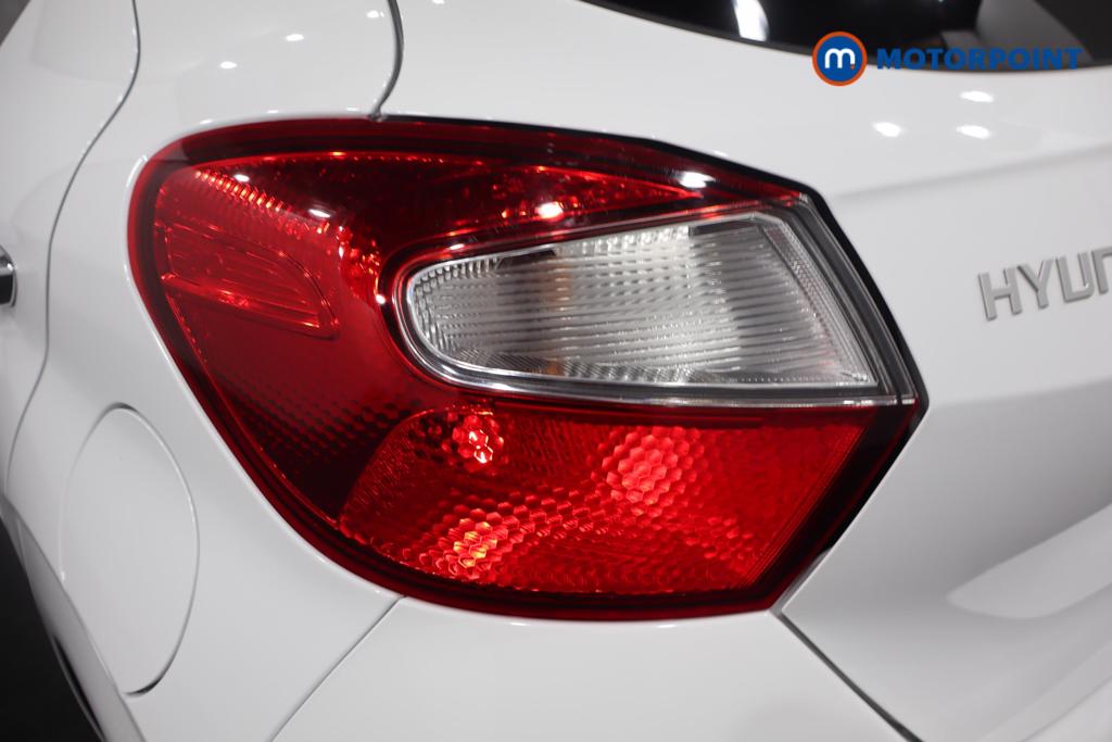 Hyundai I10 Premium Automatic Petrol Hatchback - Stock Number (1567352) - 22nd supplementary image