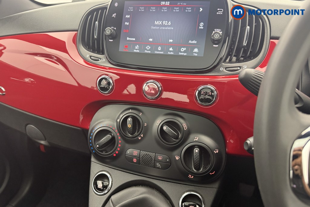 Fiat 500 1.0 Mild Hybrid 3Dr Manual Petrol Hatchback - Stock Number (1567533) - 4th supplementary image
