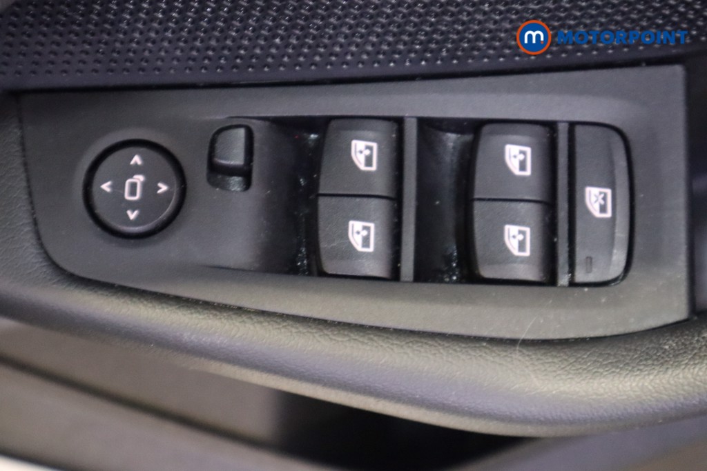 BMW 1 Series SE Manual Diesel Hatchback - Stock Number (1567629) - 15th supplementary image