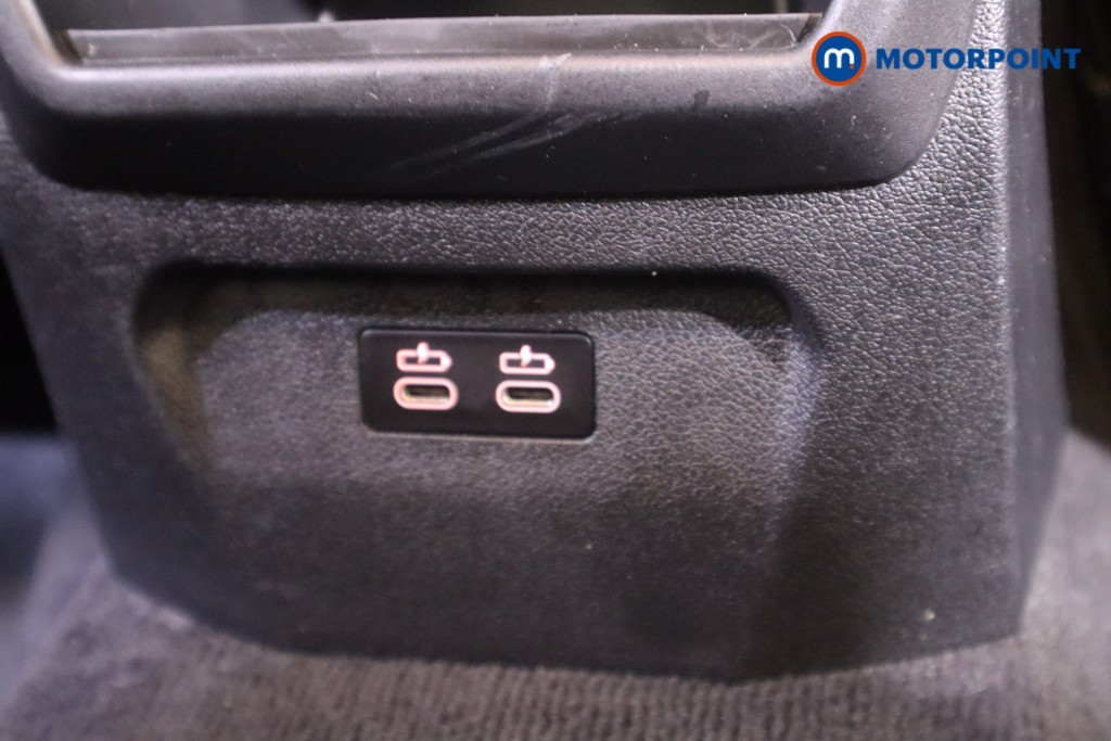 BMW 1 Series SE Manual Diesel Hatchback - Stock Number (1567629) - 27th supplementary image