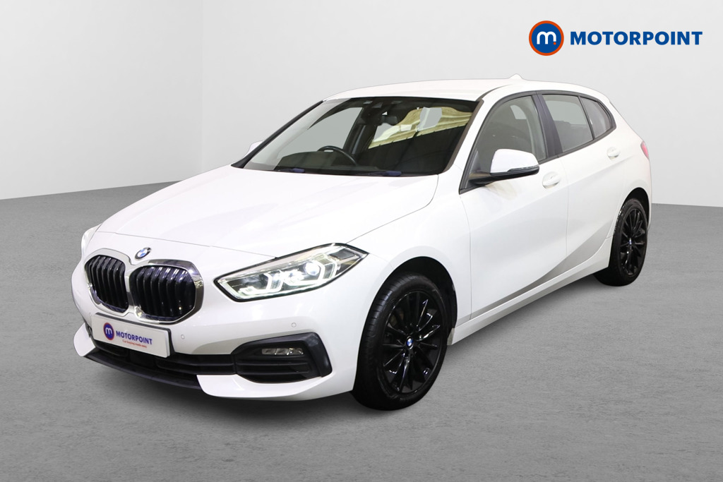 BMW 1 Series SE Manual Diesel Hatchback - Stock Number (1567629) - Passenger side front corner
