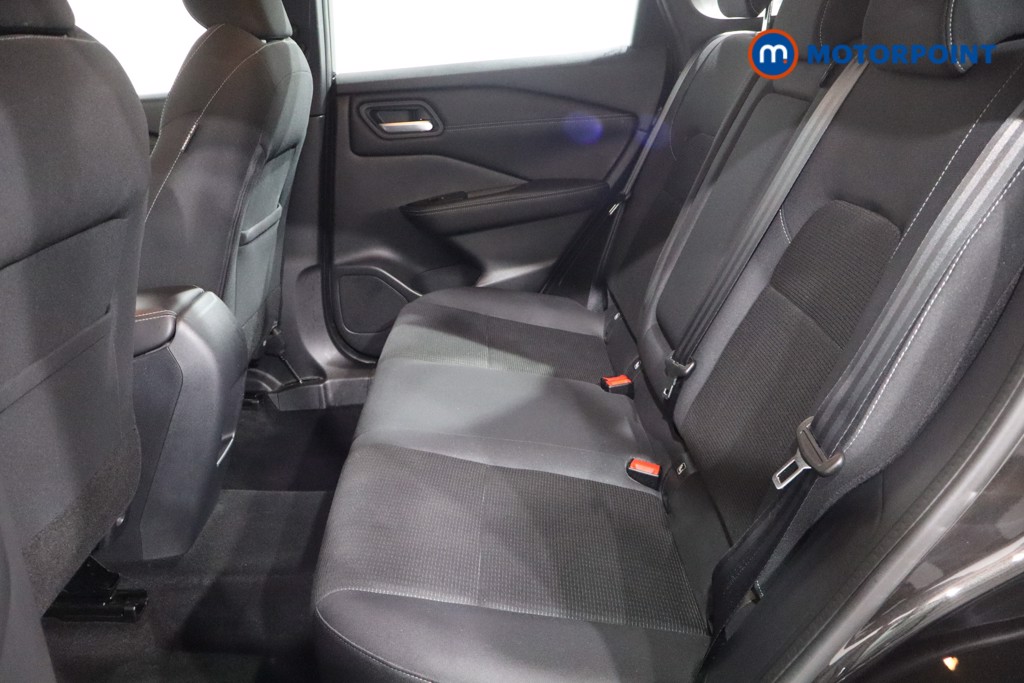 Nissan Qashqai Acenta Premium Automatic Petrol SUV - Stock Number (1567746) - 5th supplementary image