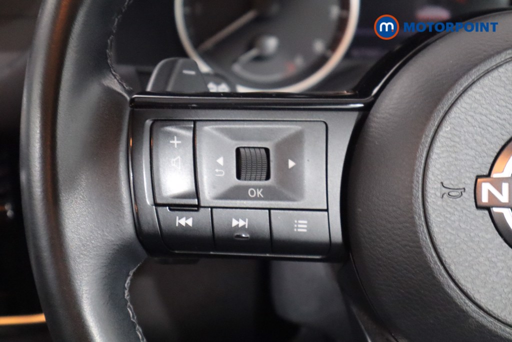 Nissan Qashqai Acenta Premium Automatic Petrol SUV - Stock Number (1567746) - 7th supplementary image
