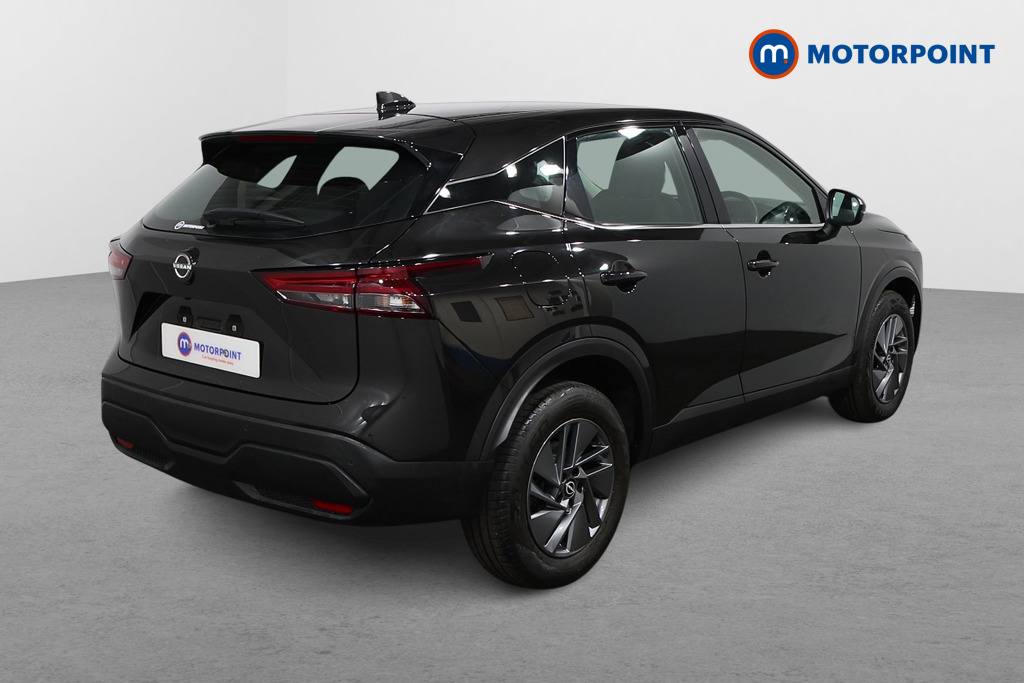 Nissan Qashqai Acenta Premium Automatic Petrol SUV - Stock Number (1567746) - Drivers side rear corner