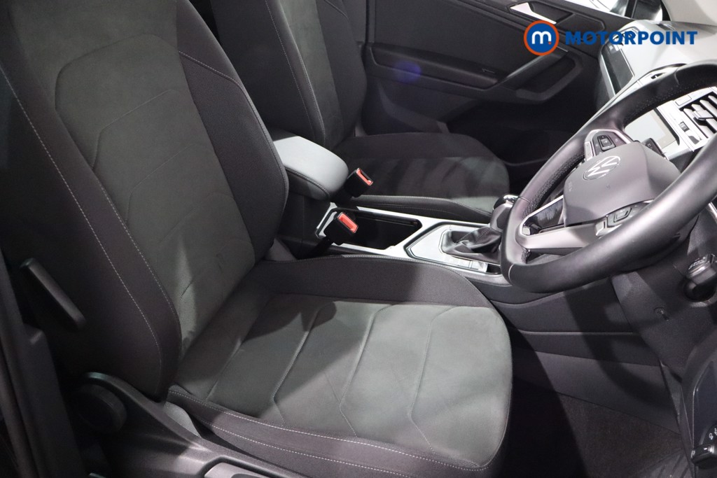 Volkswagen Tiguan Elegance Automatic Petrol SUV - Stock Number (1567890) - 25th supplementary image