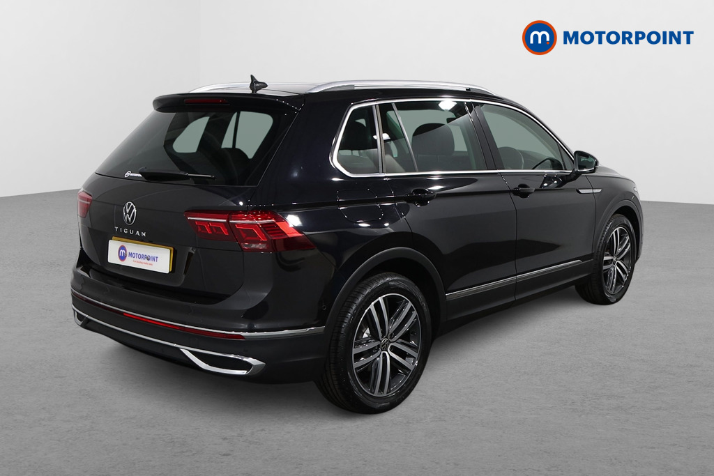 Volkswagen Tiguan Elegance Automatic Petrol SUV - Stock Number (1567890) - Drivers side rear corner