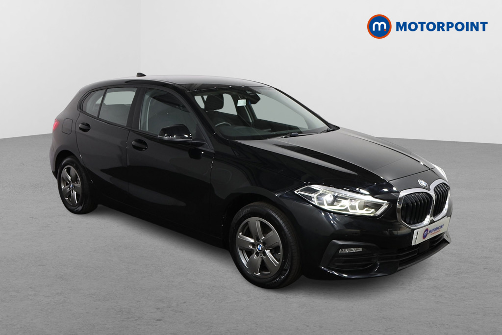 BMW 1 Series SE Automatic Petrol Hatchback - Stock Number (1567969) - Drivers side front corner