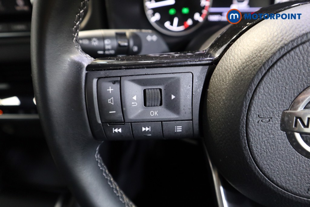 Nissan Qashqai Acenta Premium Manual Petrol SUV - Stock Number (1568059) - 3rd supplementary image