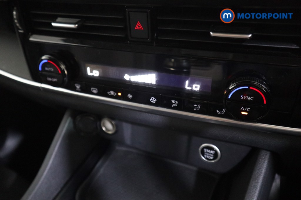 Nissan Qashqai Acenta Premium Manual Petrol SUV - Stock Number (1568059) - 7th supplementary image
