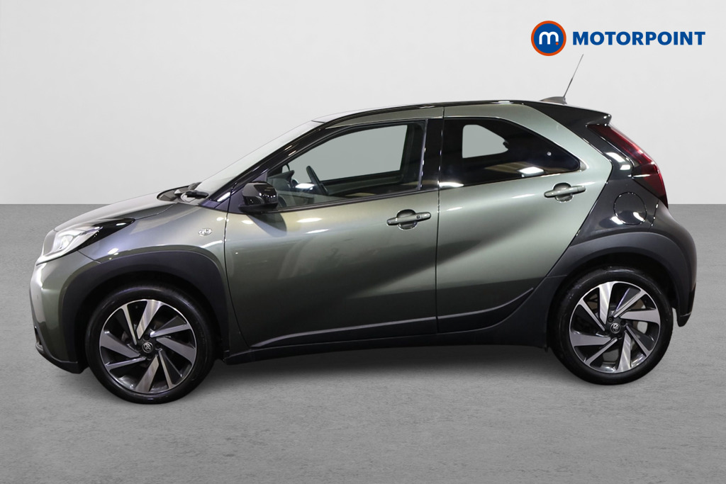 Toyota Aygo X Exclusive Manual Petrol Hatchback - Stock Number (1568148) - Passenger side