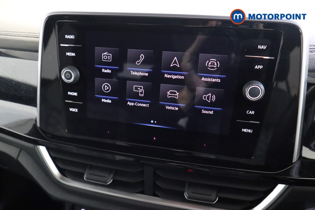 Volkswagen T-Roc R-Line Automatic Petrol SUV - Stock Number (1568222) - 6th supplementary image
