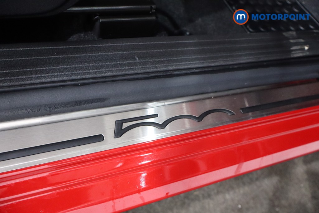 Fiat 500 TOP Manual Petrol-Electric Hybrid Hatchback - Stock Number (1568250) - 22nd supplementary image