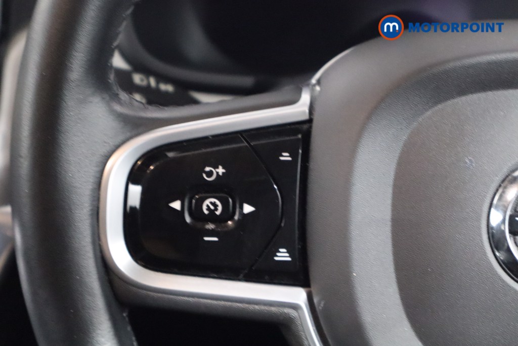 Volvo V90 Momentum Automatic Petrol Estate - Stock Number (1568290) - 7th supplementary image