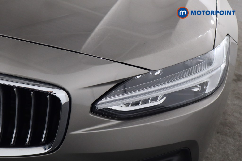 Volvo V90 Momentum Automatic Petrol Estate - Stock Number (1568290) - 29th supplementary image