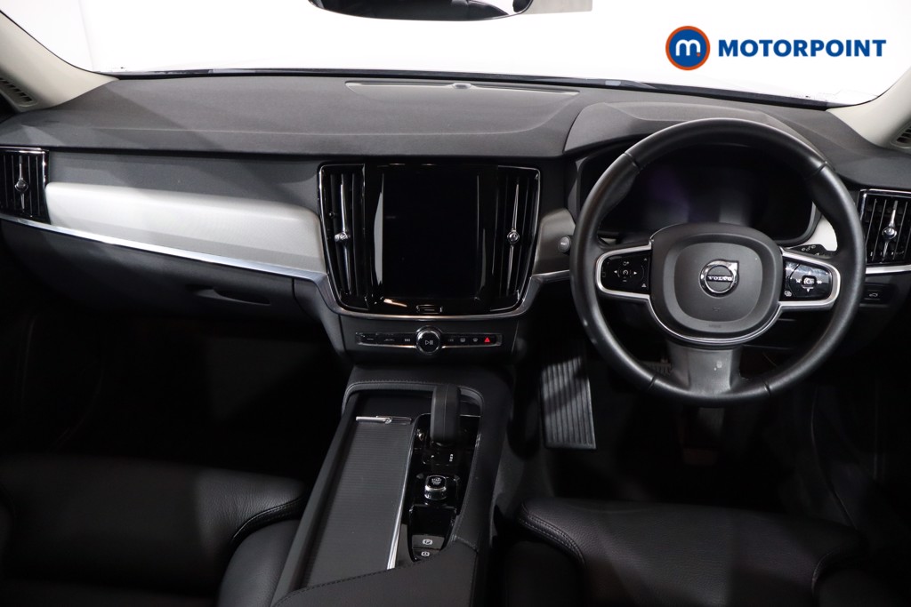 Volvo V90 Momentum Automatic Petrol Estate - Stock Number (1568290) - 1st supplementary image
