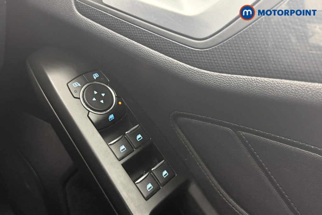 Ford Focus St-Line Manual Petrol Hatchback - Stock Number (1568301) - 11th supplementary image