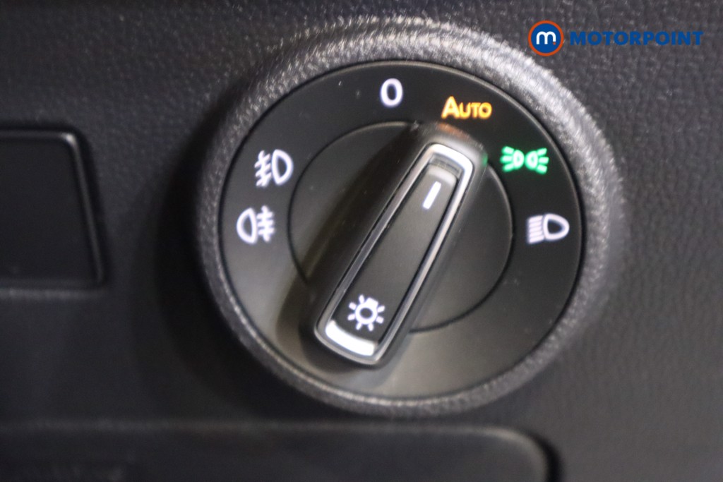 Seat Ateca FR Automatic Petrol SUV - Stock Number (1568381) - 16th supplementary image