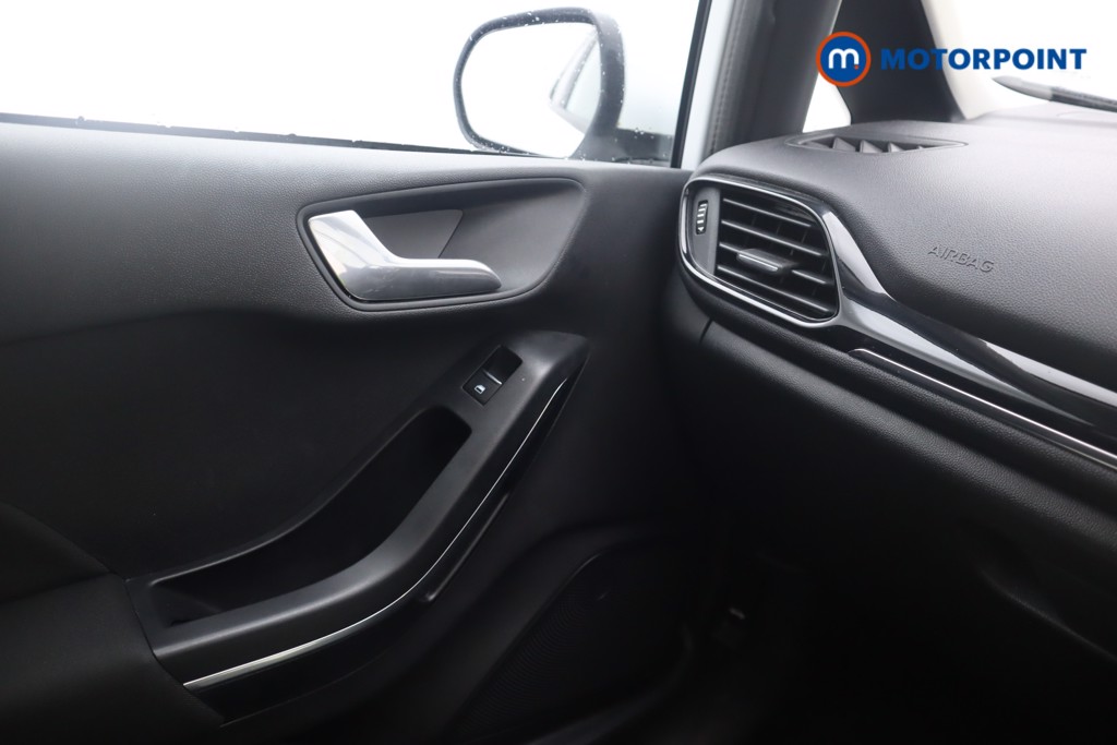 Ford Fiesta Active 1 Automatic Petrol Hatchback - Stock Number (1568511) - 4th supplementary image