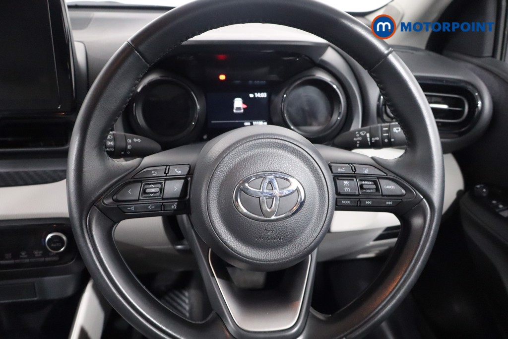 Toyota Yaris Excel Automatic Petrol-Electric Hybrid Hatchback - Stock Number (1568729) - 6th supplementary image