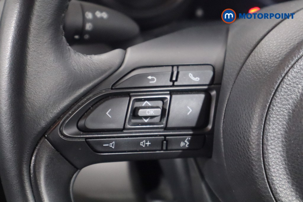 Toyota Yaris Excel Automatic Petrol-Electric Hybrid Hatchback - Stock Number (1568729) - 7th supplementary image