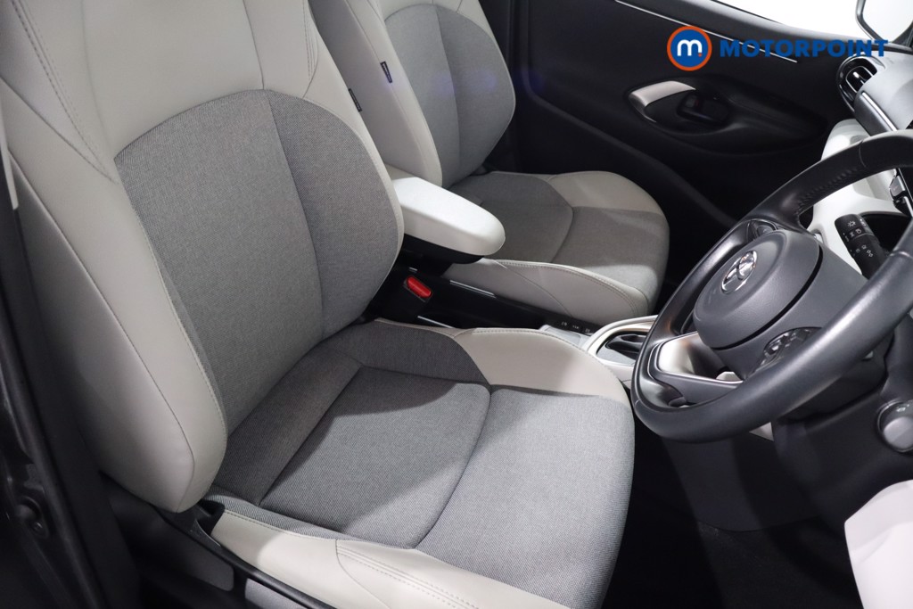 Toyota Yaris Excel Automatic Petrol-Electric Hybrid Hatchback - Stock Number (1568729) - 26th supplementary image