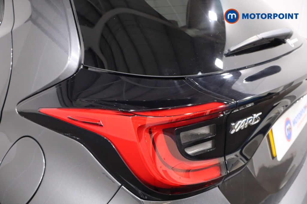 Toyota Yaris Excel Automatic Petrol-Electric Hybrid Hatchback - Stock Number (1568729) - 34th supplementary image