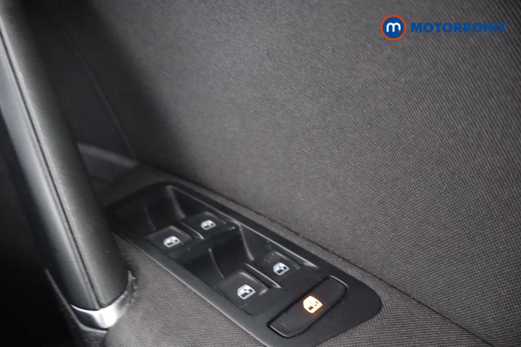 Volkswagen Golf Match Edition Manual Petrol Hatchback - Stock Number (1568993) - 12th supplementary image