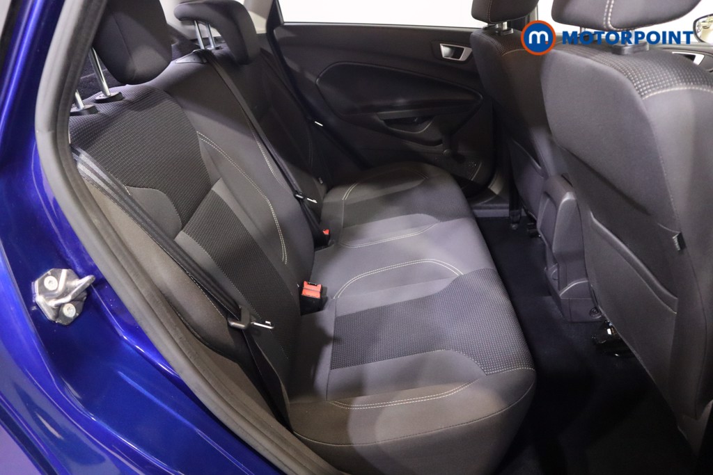 Ford Fiesta Titanium Manual Petrol Hatchback - Stock Number (1569087) - 7th supplementary image