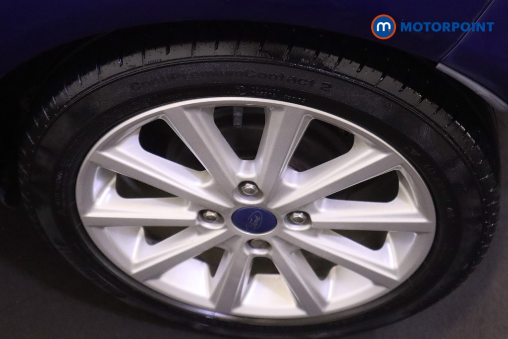 Ford Fiesta Titanium Manual Petrol Hatchback - Stock Number (1569087) - 9th supplementary image