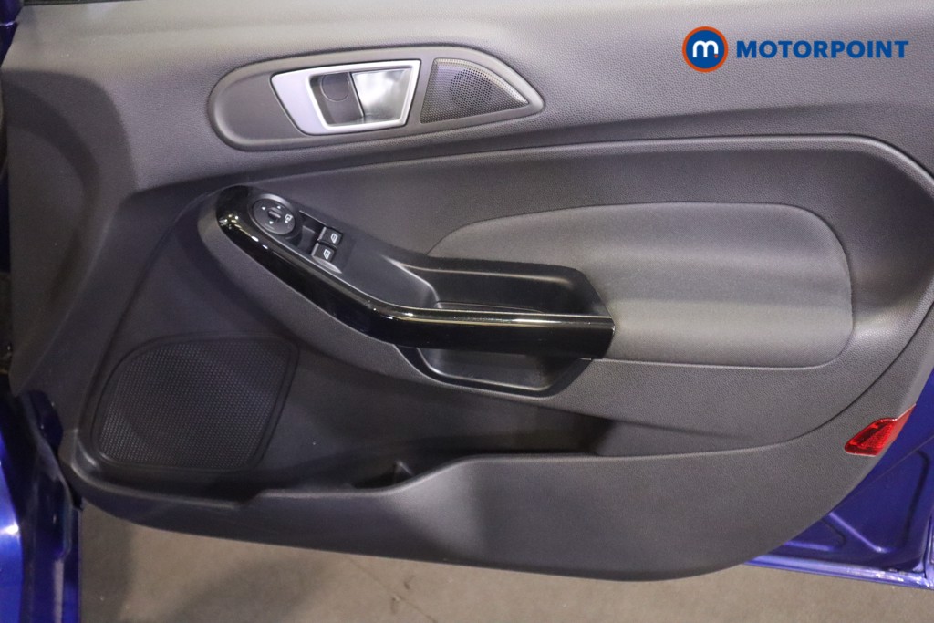 Ford Fiesta Titanium Manual Petrol Hatchback - Stock Number (1569087) - 13th supplementary image
