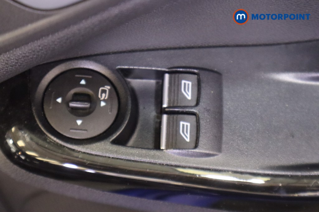 Ford Fiesta Titanium Manual Petrol Hatchback - Stock Number (1569087) - 15th supplementary image