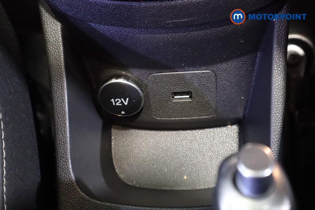 Ford Fiesta Titanium Manual Petrol Hatchback - Stock Number (1569087) - 22nd supplementary image