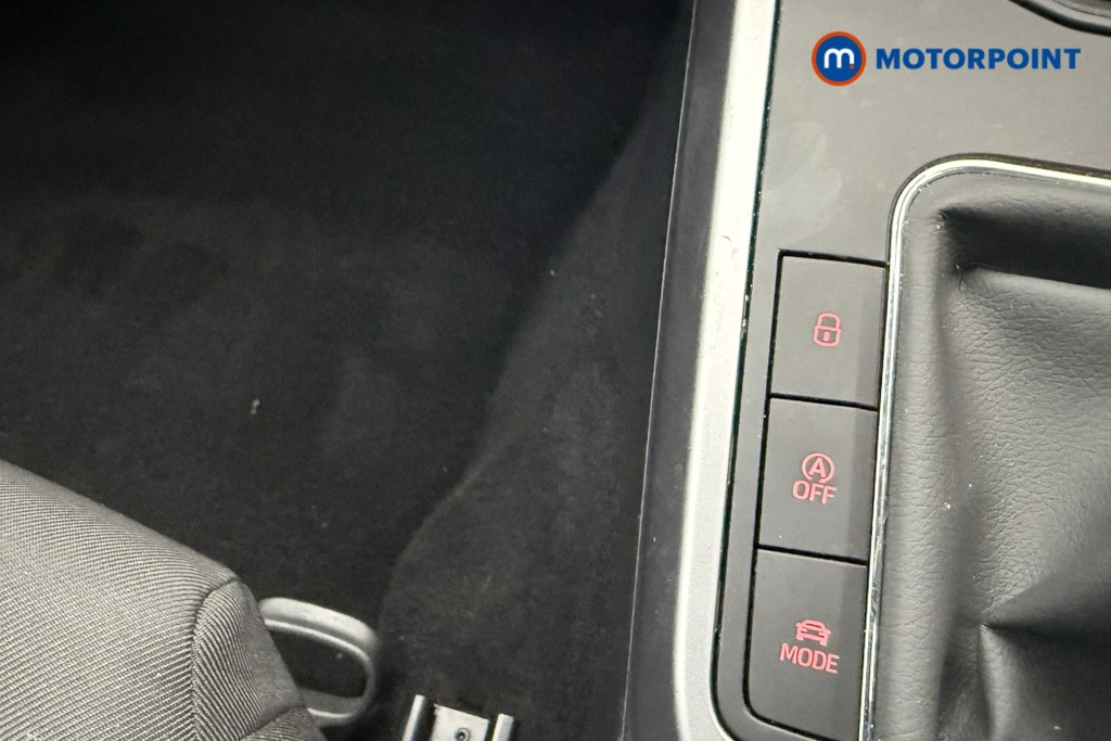 Seat Arona Fr Red Edition Manual Petrol SUV - Stock Number (1569172) - 11th supplementary image
