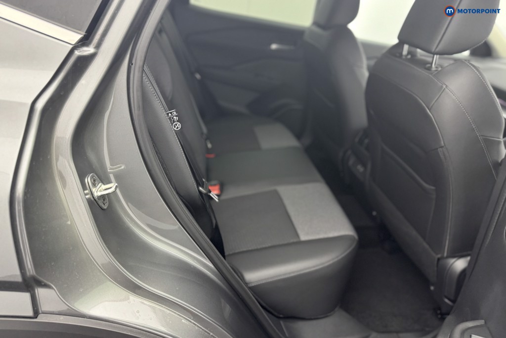 Nissan Qashqai Tekna Automatic Petrol SUV - Stock Number (1569433) - 32nd supplementary image