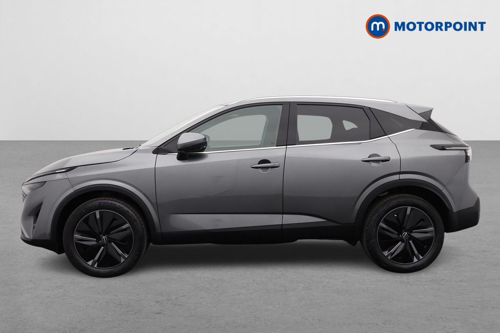 Nissan Qashqai Tekna Automatic Petrol SUV - Stock Number (1569433) - Passenger side