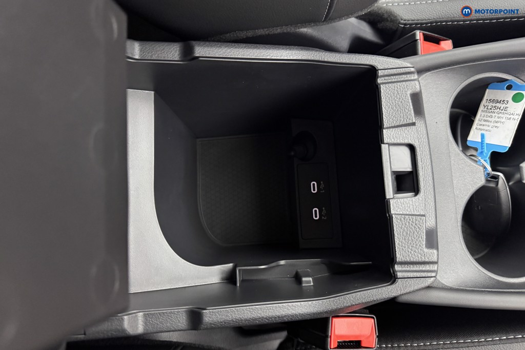 Nissan Qashqai N-Connecta Automatic Petrol SUV - Stock Number (1569453) - 14th supplementary image