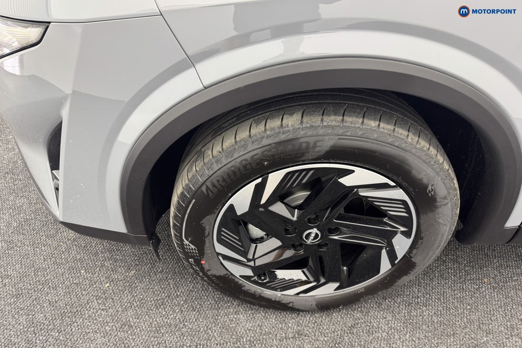 Nissan Qashqai N-Connecta Automatic Petrol SUV - Stock Number (1569453) - 26th supplementary image