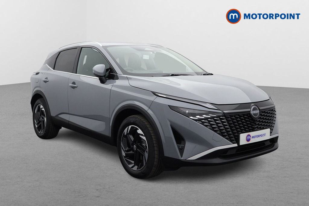 Nissan Qashqai N-Connecta Automatic Petrol SUV - Stock Number (1569453) - Drivers side front corner