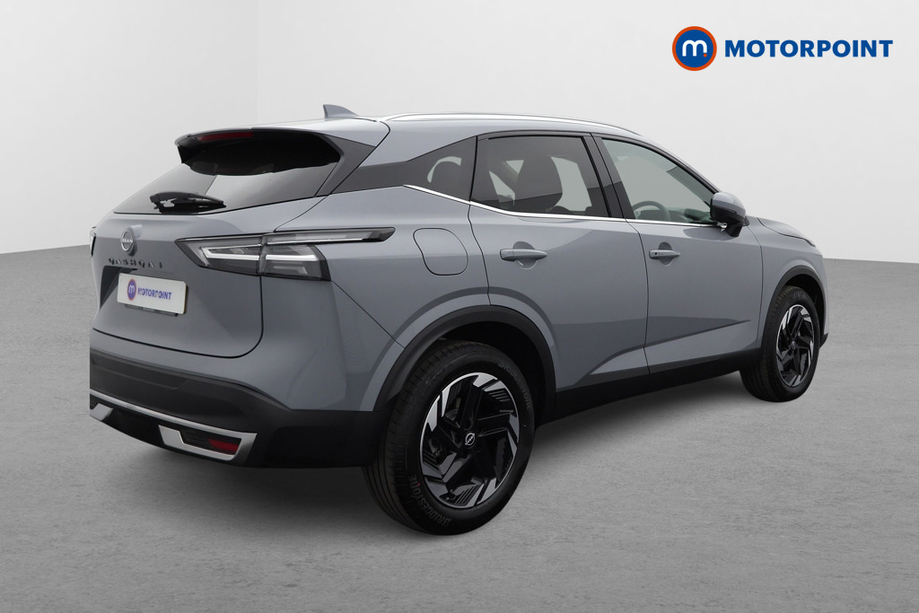 Nissan Qashqai N-Connecta Automatic Petrol SUV - Stock Number (1569453) - Drivers side rear corner