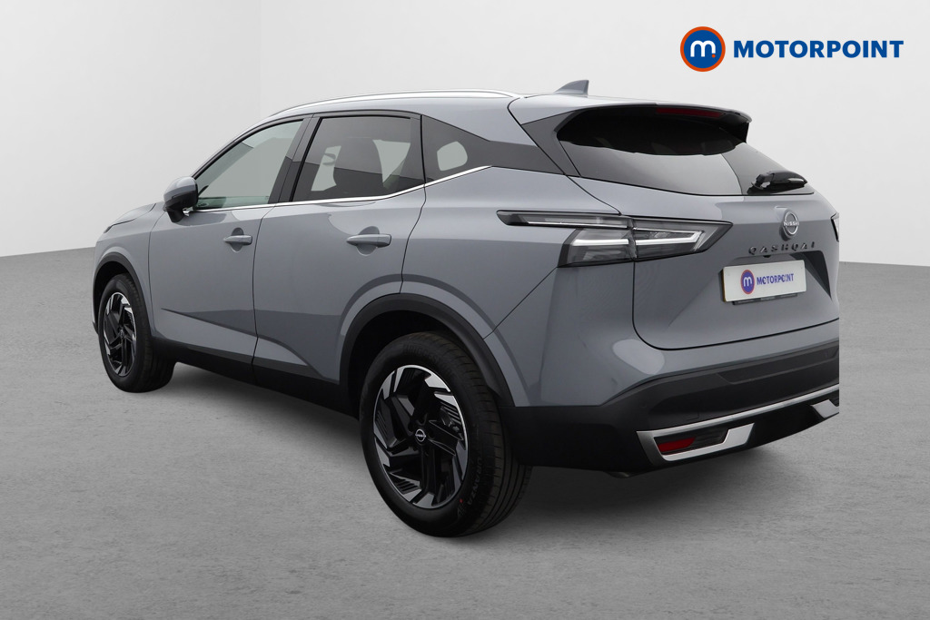 Nissan Qashqai N-Connecta Automatic Petrol SUV - Stock Number (1569453) - Passenger side rear corner
