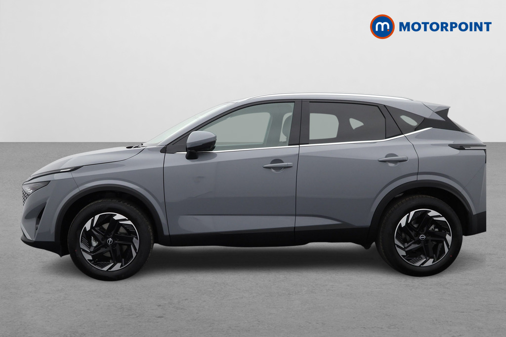 Nissan Qashqai N-Connecta Automatic Petrol SUV - Stock Number (1569453) - Passenger side