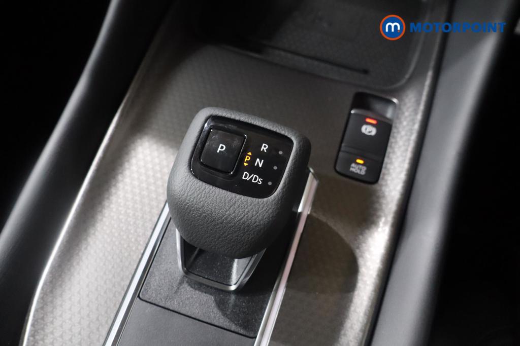 Nissan Qashqai N-Connecta Automatic Petrol SUV - Stock Number (1569471) - 6th supplementary image